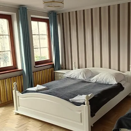 アパート Dom Wypoczynkowy Rybnicka - *