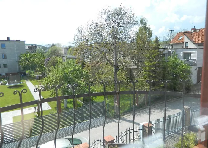 Апартаменты Dom Wypoczynkowy Rybnicka - Гдыня